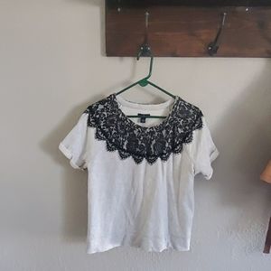 Gap short sleeved lace detail shirt